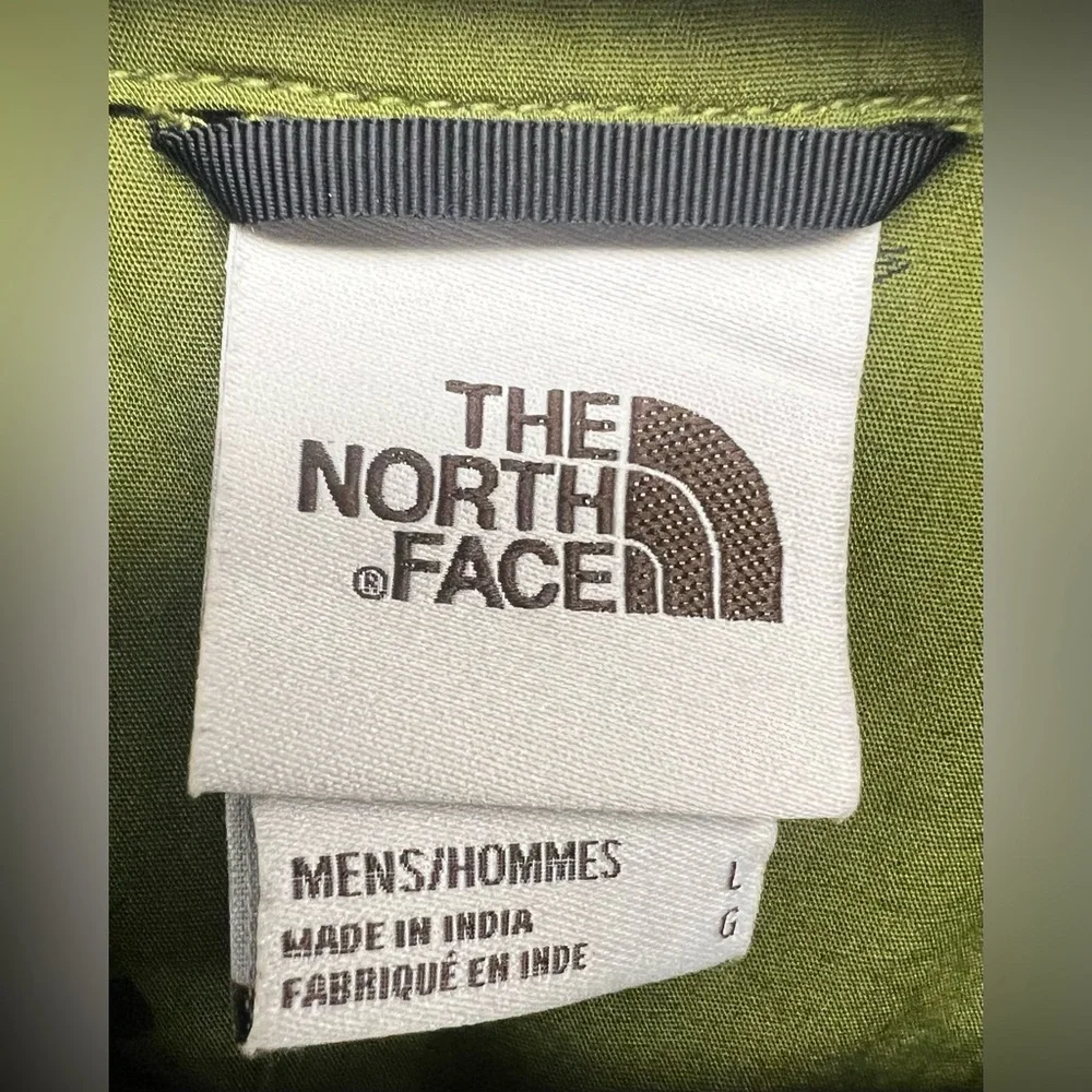 The North Face Men's Green Pattern Shirt- Green Fly‎ Fishing, Large